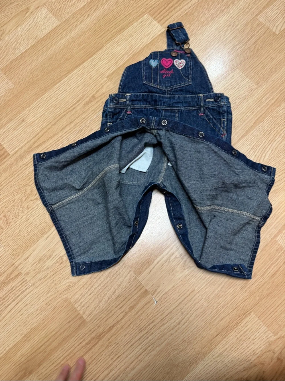 OshKosh B’gosh Heart Embroidered Denim Snap Leg Overalls 18 Months Cotton